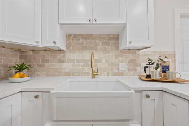 6803 123RD AVENUE, Largo, FL 33773