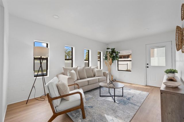 6803 123RD AVENUE, Largo, FL 33773