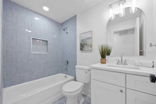 6803 123RD AVENUE, Largo, FL 33773