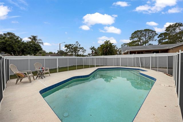 6803 123RD AVENUE, Largo, FL 33773