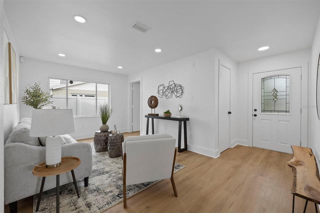 6803 123RD AVENUE, Largo, FL 33773