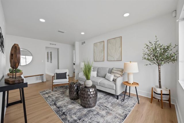 6803 123RD AVENUE, Largo, FL 33773