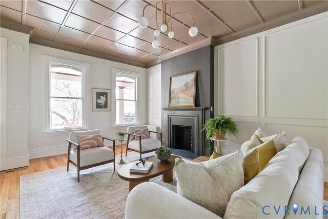 210 N 32nd St, Richmond, VA 23223
