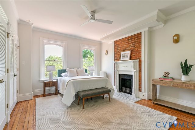 210 N 32nd St, Richmond, VA 23223