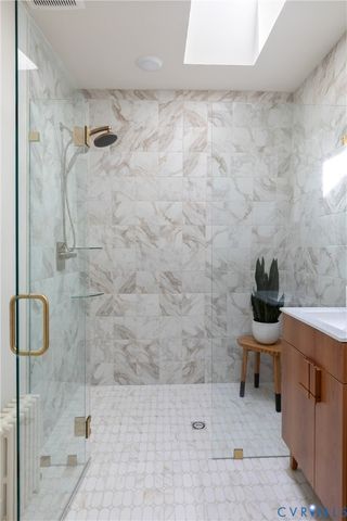 210 N 32nd St, Richmond, VA 23223