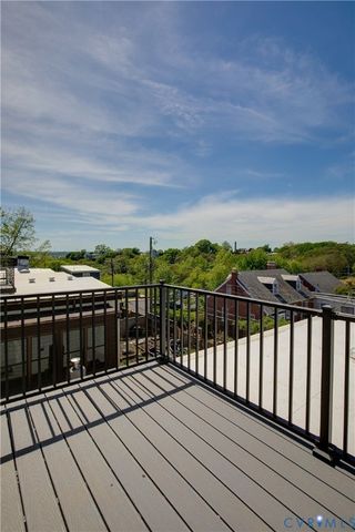 210 N 32nd St, Richmond, VA 23223