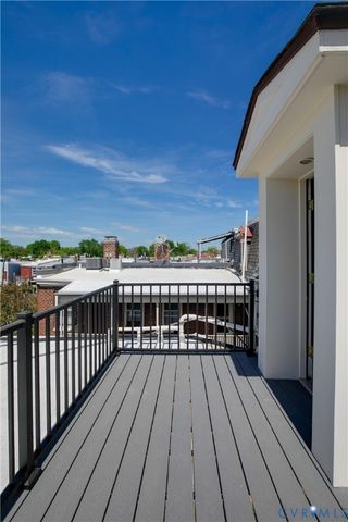 210 N 32nd St, Richmond, VA 23223