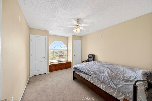 5445 Snow Line, Phelan, CA 92371