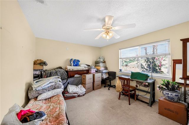 5445 Snow Line, Phelan, CA 92371