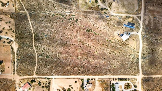 5445 Snow Line, Phelan, CA 92371
