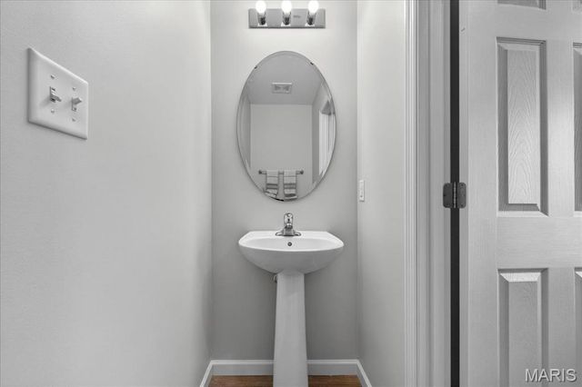 9437 Vandervoort Court, Crestwood, MO 63126