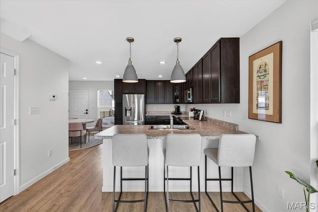 9437 Vandervoort Court, Crestwood, MO 63126