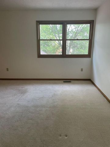 503 Spring Brook W, Westerville, OH 43081