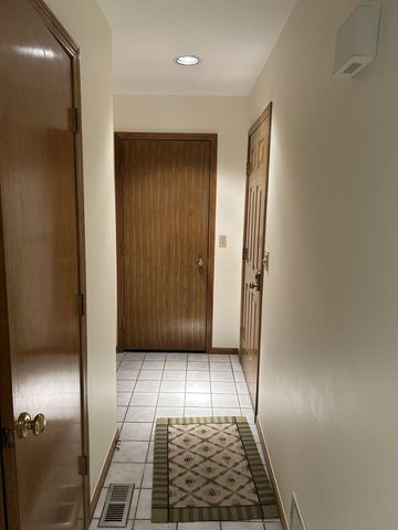 503 Spring Brook W, Westerville, OH 43081