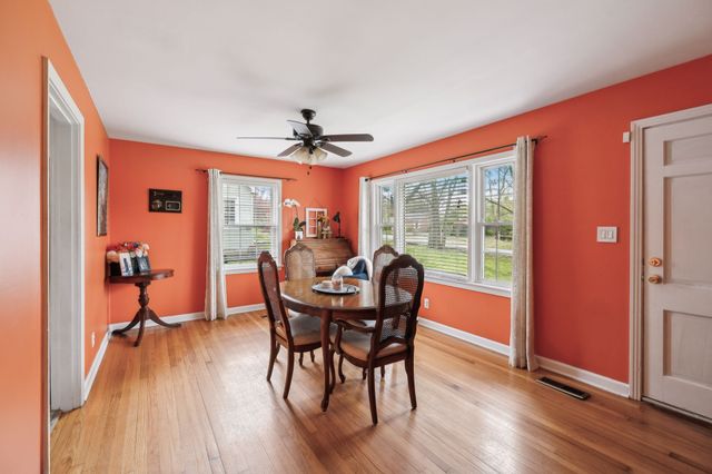 920 Hillcrest Ave, Columbia, TN 38401