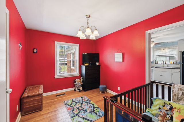 920 Hillcrest Ave, Columbia, TN 38401