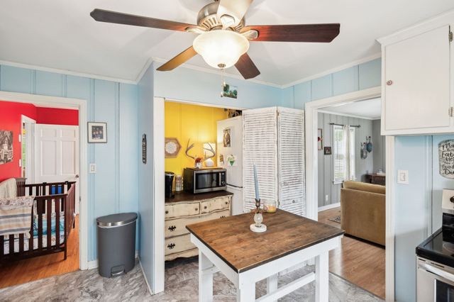 920 Hillcrest Ave, Columbia, TN 38401