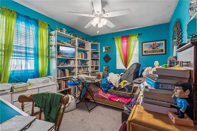 621 Spruce RD, Newport News, VA 23601