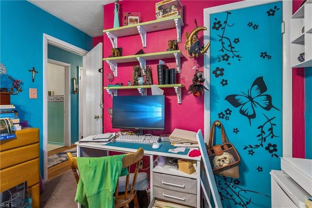 621 Spruce RD, Newport News, VA 23601