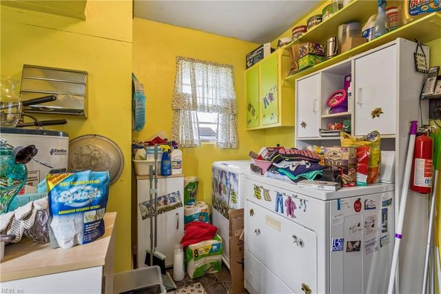 621 Spruce RD, Newport News, VA 23601