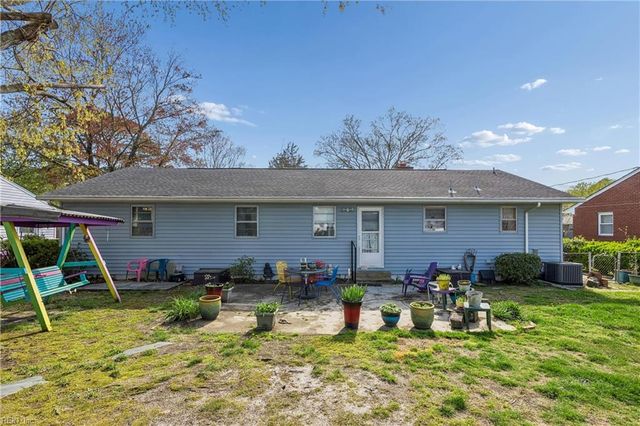 621 Spruce RD, Newport News, VA 23601