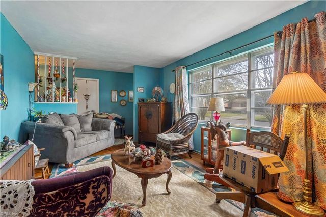 621 Spruce RD, Newport News, VA 23601