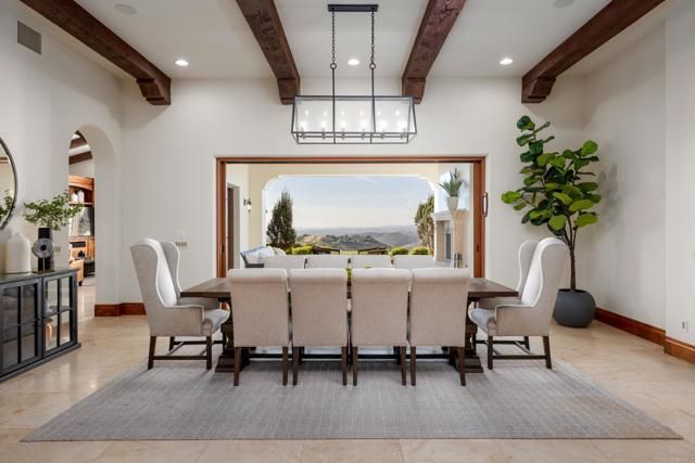 8136 Entrada de Luz, San Diego, CA 92127