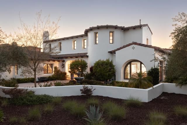 8136 Entrada de Luz, San Diego, CA 92127