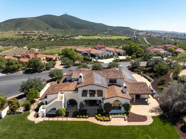 8136 Entrada de Luz, San Diego, CA 92127