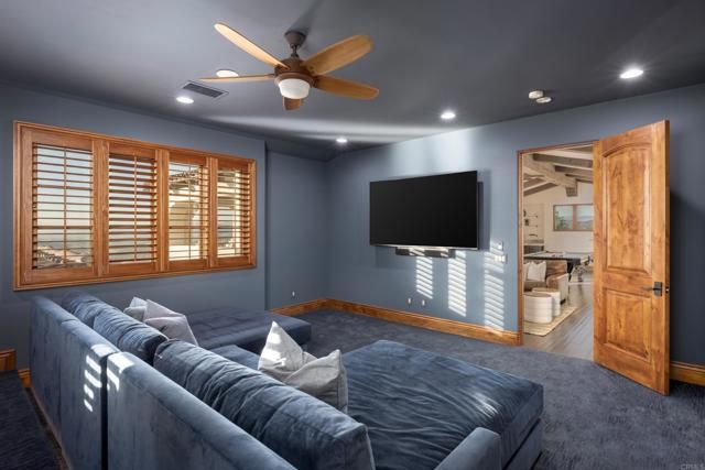 8136 Entrada de Luz, San Diego, CA 92127