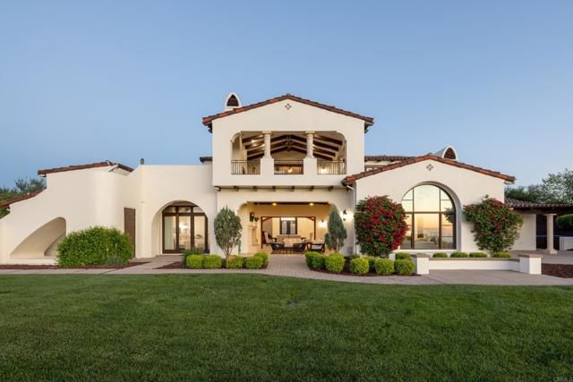 8136 Entrada de Luz, San Diego, CA 92127