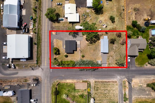 765 F Avenue, Terrebonne, OR 97760