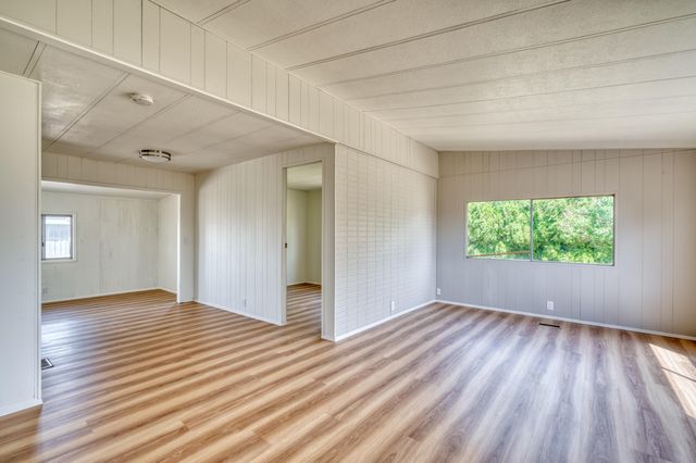 765 F Avenue, Terrebonne, OR 97760