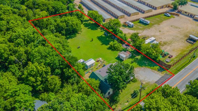 704 Cantrell Street, Waxahachie, TX 75165