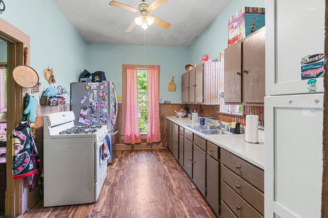 704 Cantrell Street, Waxahachie, TX 75165