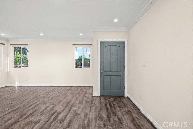 4812 Saturn Street, Los Angeles, CA 90019