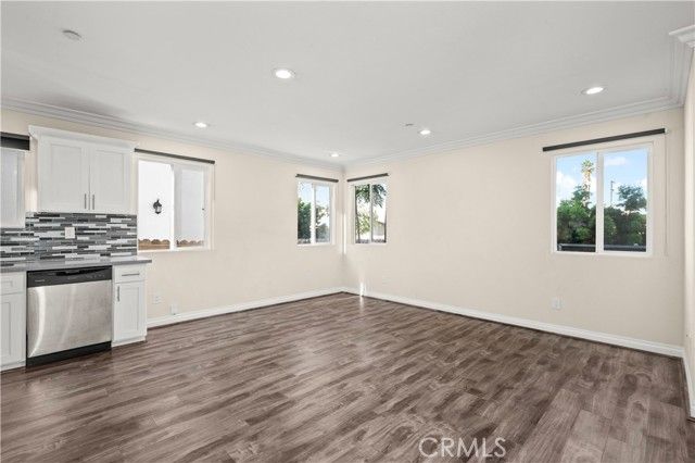 4812 Saturn Street, Los Angeles, CA 90019