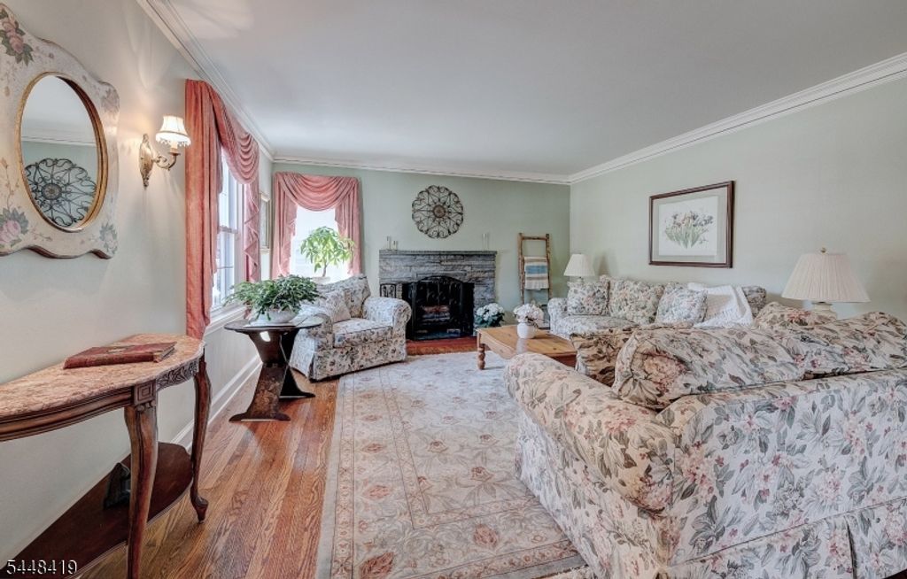 5 Birdseye Gln, Verona Twp., NJ 07044 — photo 4