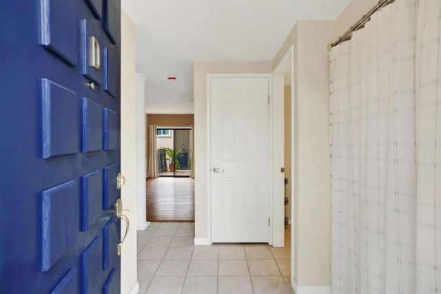 2383 Altisma Way D, Carlsbad, CA 92010