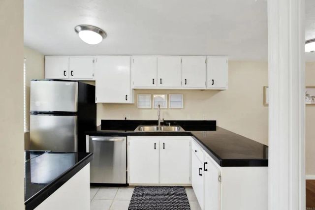 2383 Altisma Way D, Carlsbad, CA 92010