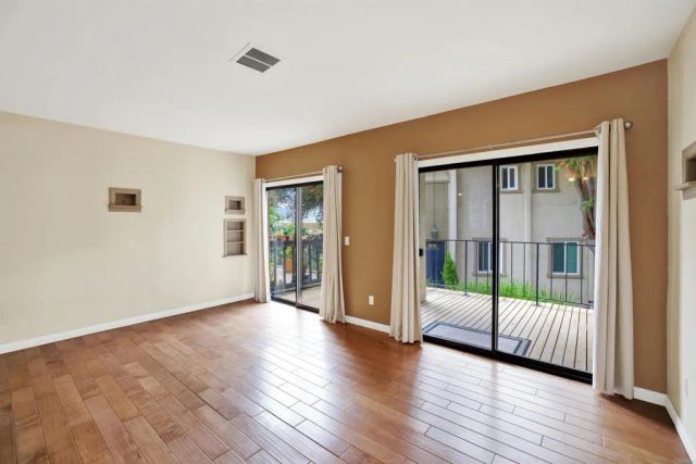 2383 Altisma Way D, Carlsbad, CA 92010