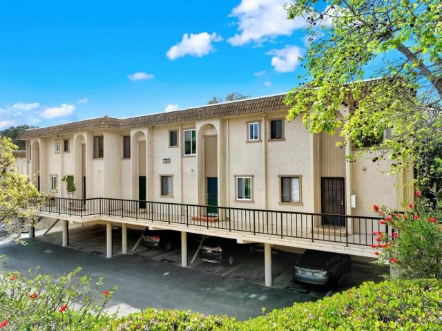 2383 Altisma Way D, Carlsbad, CA 92010