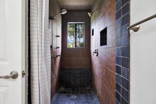 2383 Altisma Way D, Carlsbad, CA 92010