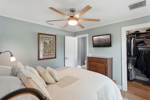 2344 2ND AVENUE N, St Petersburg, FL 33713