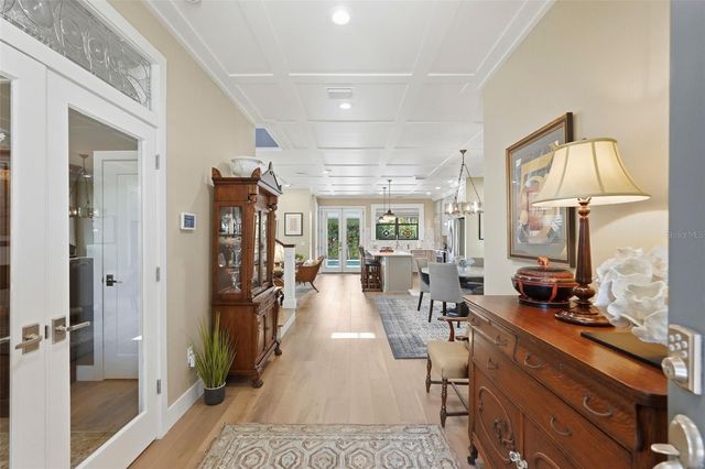 2344 2ND AVENUE N, St Petersburg, FL 33713
