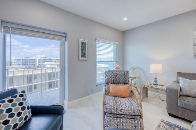 3230 S OCEAN Boulevard E609, Palm Beach, FL 33480