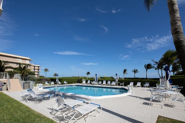 3230 S OCEAN Boulevard E609, Palm Beach, FL 33480