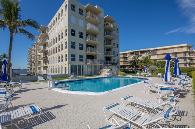 3230 S OCEAN Boulevard E609, Palm Beach, FL 33480