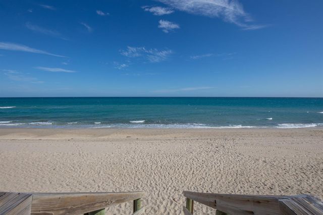3230 S OCEAN Boulevard E609, Palm Beach, FL 33480