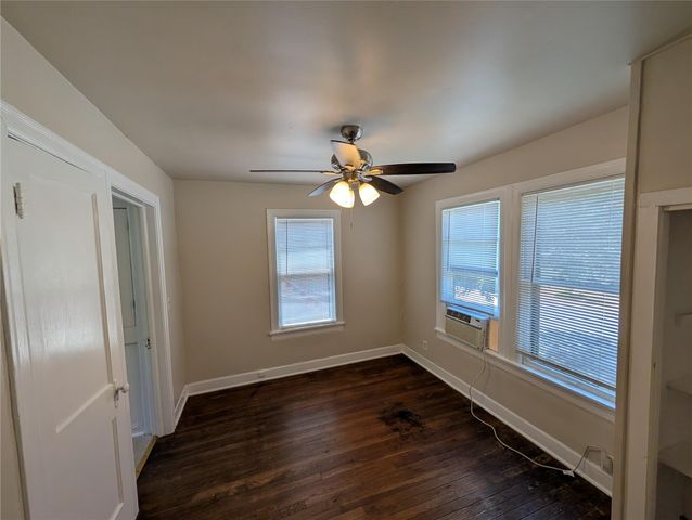 304 E 42nd ST, Austin, TX 78751